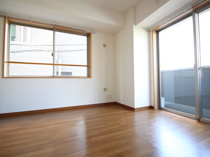 モンシェ－ル錦糸町二番館の居室