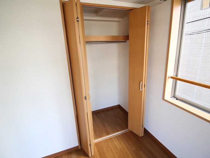 モンシェ－ル錦糸町二番館の収納