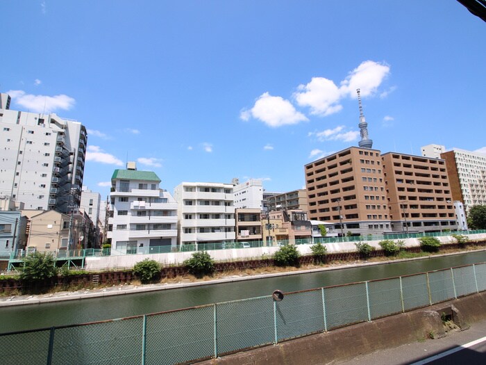 モンシェ－ル錦糸町二番館の室内からの展望