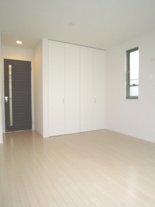 物件内観写真12　(居室)