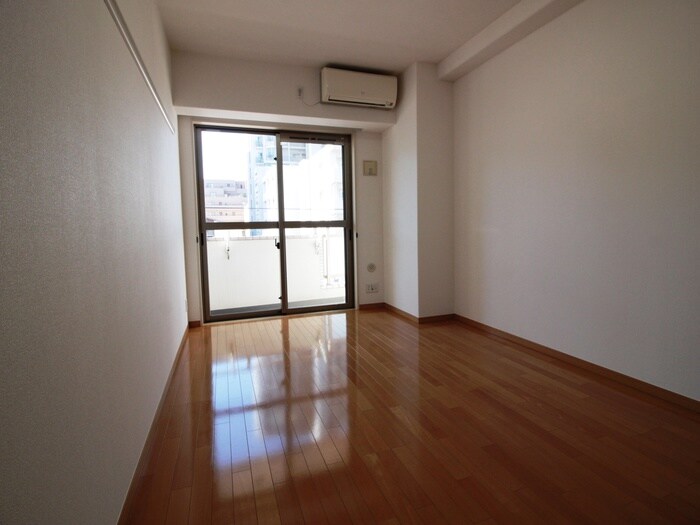 物件内観写真6　(居室)