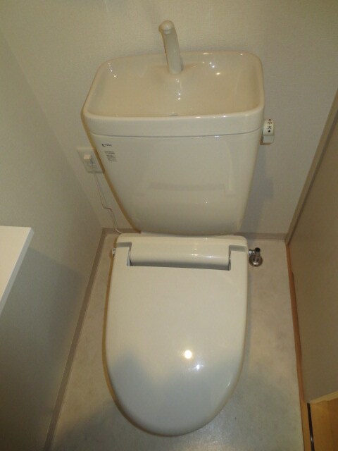 物件内観写真11　(トイレ)