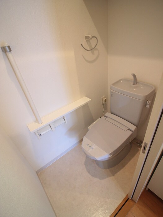 物件内観写真13　(トイレ)