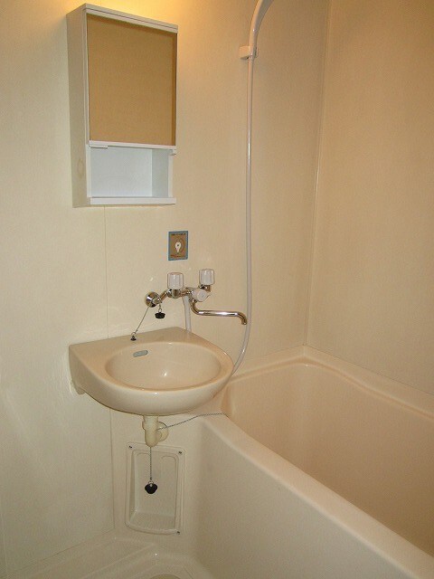 物件内観写真9　(バス／シャワールーム等)