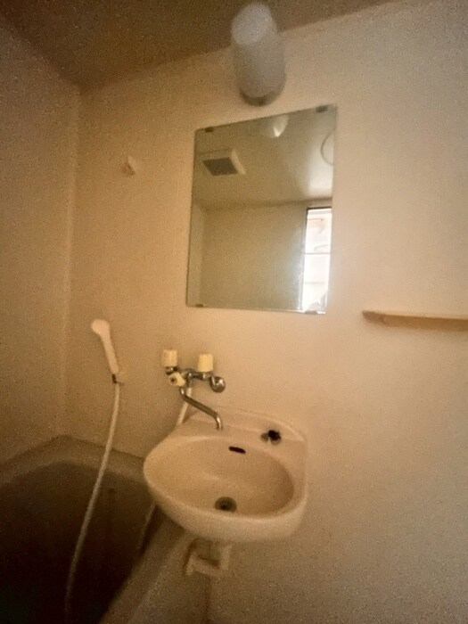 物件内観写真12　(洗面)