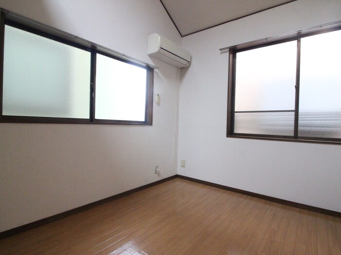 物件内観写真12　(居室)