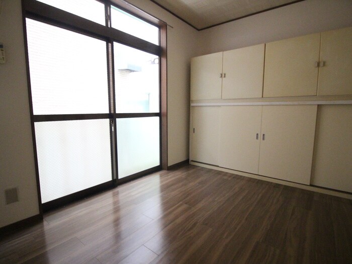 物件内観写真13　(居室)