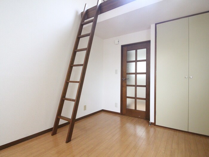 物件内観写真14　(居室)