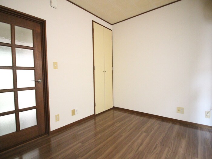 物件内観写真15　(居室)