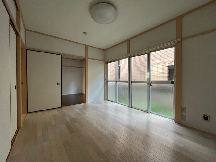 物件内観写真9　(居室)