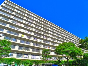行徳ハイム弐号棟（７１６）外観写真