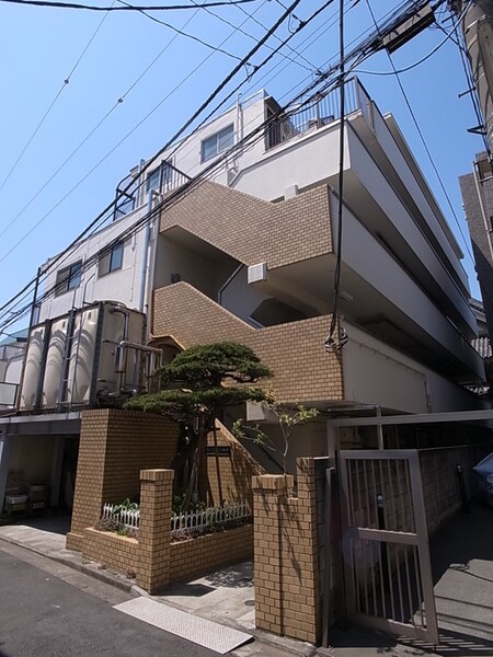 第１マンション四谷外観写真