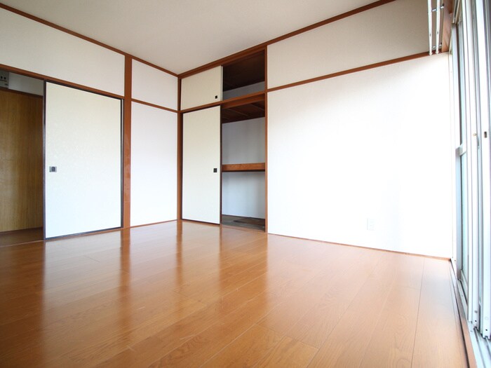 物件内観写真5　(居室)