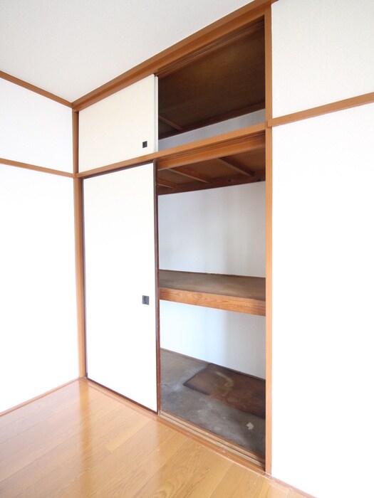 物件内観写真10　(収納)