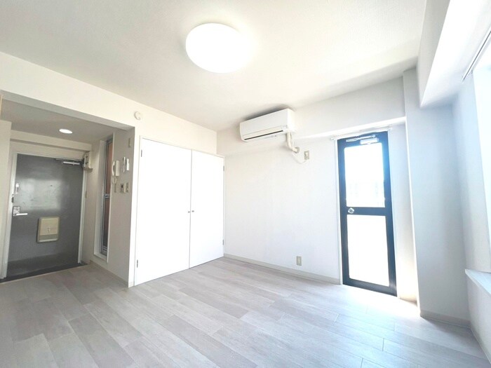 物件内観写真10　(居室)