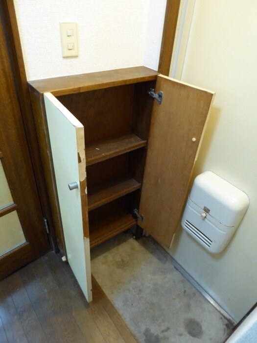 物件内観写真7　(靴箱)