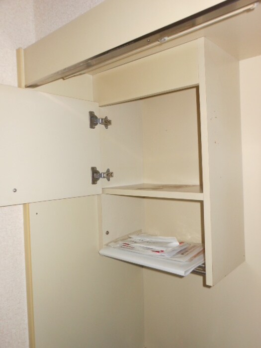 物件内観写真9　(収納)