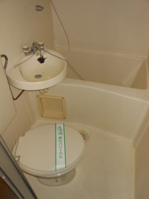 物件内観写真10　(トイレ)