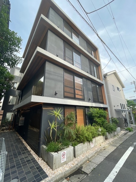 trias226外観写真
