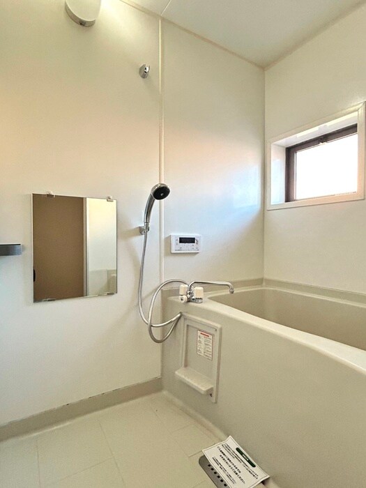 物件内観写真12　(バス／シャワールーム等)