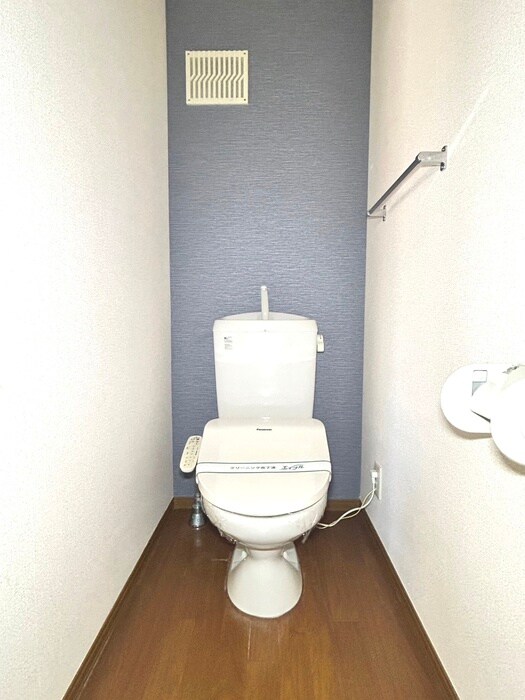 物件内観写真14　(トイレ)