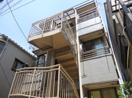 エ－ル谷中外観写真