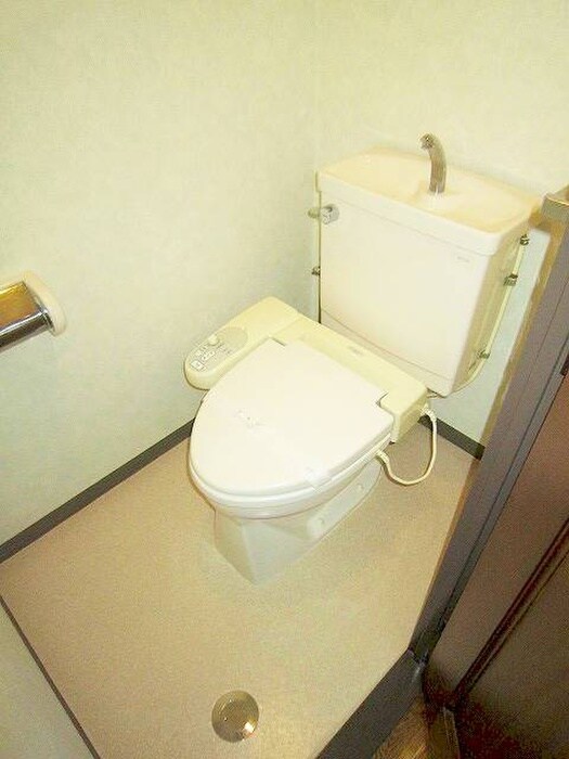 物件内観写真11　(トイレ)