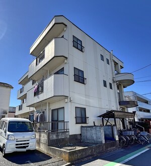 ハイムアワ－ド外観写真