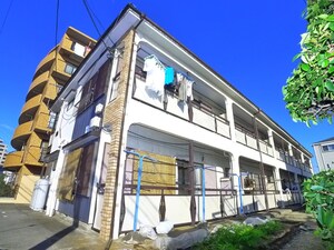 コ－ポ　モネ外観写真