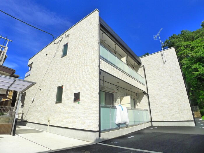 物件外観写真1　(外観写真)