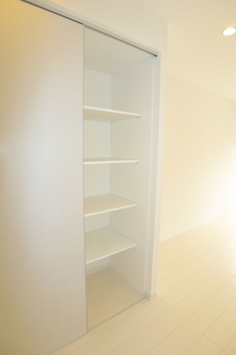 物件内観写真22　(収納)