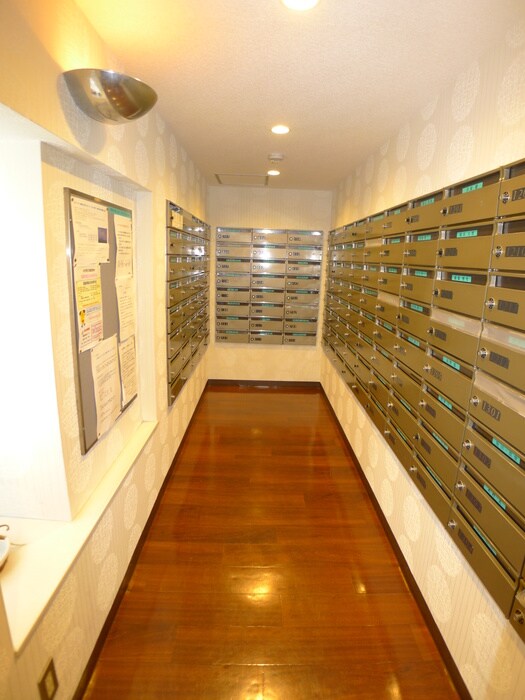 物件外観写真5　(建物設備)