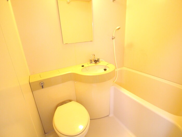 物件内観写真14　(トイレ)