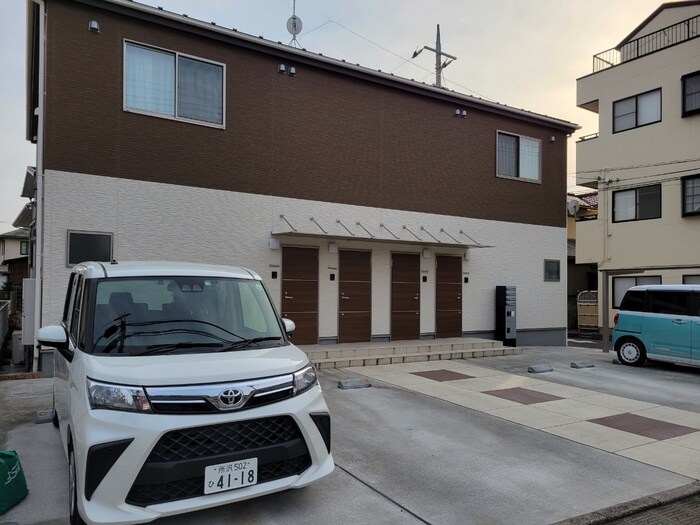 物件外観写真5　(外観写真)