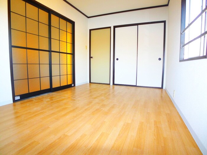 物件内観写真7　(居室)