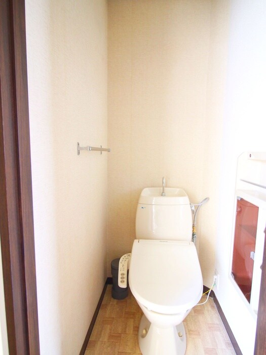 物件内観写真14　(トイレ)