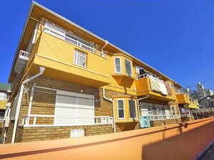 メゾンブロ－ニュ外観写真