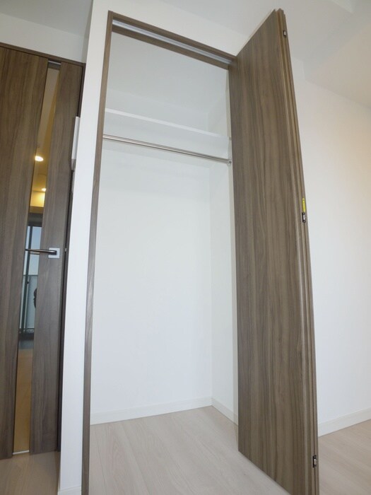 物件内観写真12　(収納)