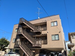 コイズミハイツ外観写真