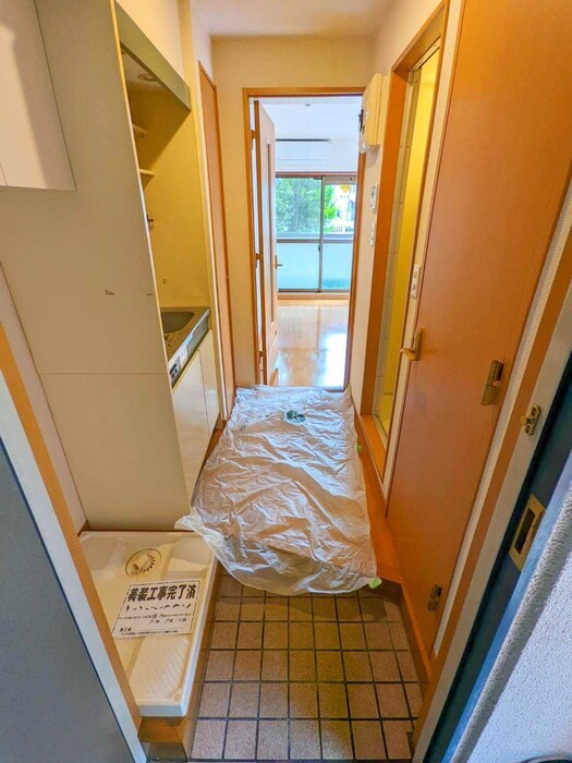 物件内観写真19　(玄関)