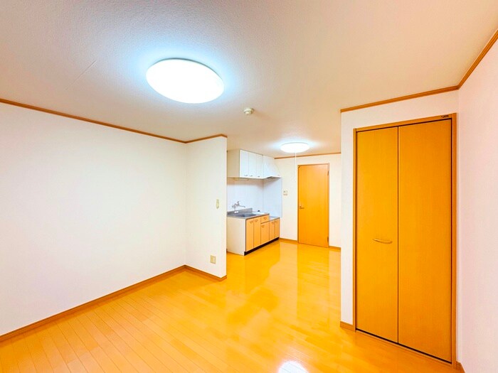 物件内観写真7　(居室)