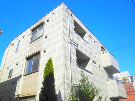 リヴィエ－ル西原外観写真