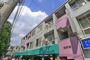 昭和館外観写真