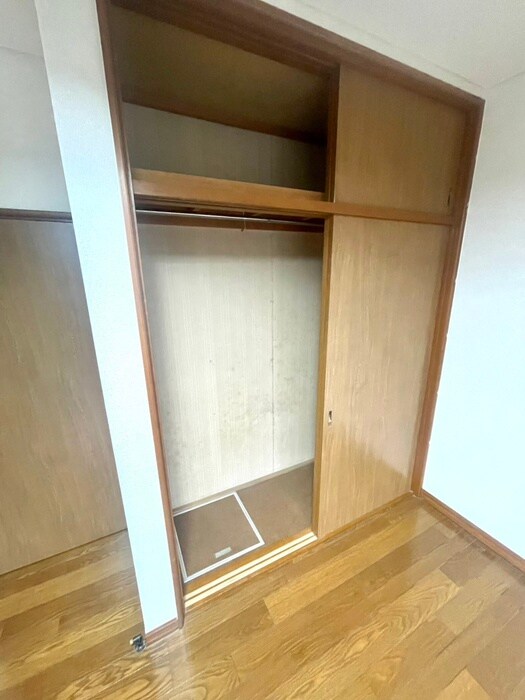 物件内観写真11　(収納)