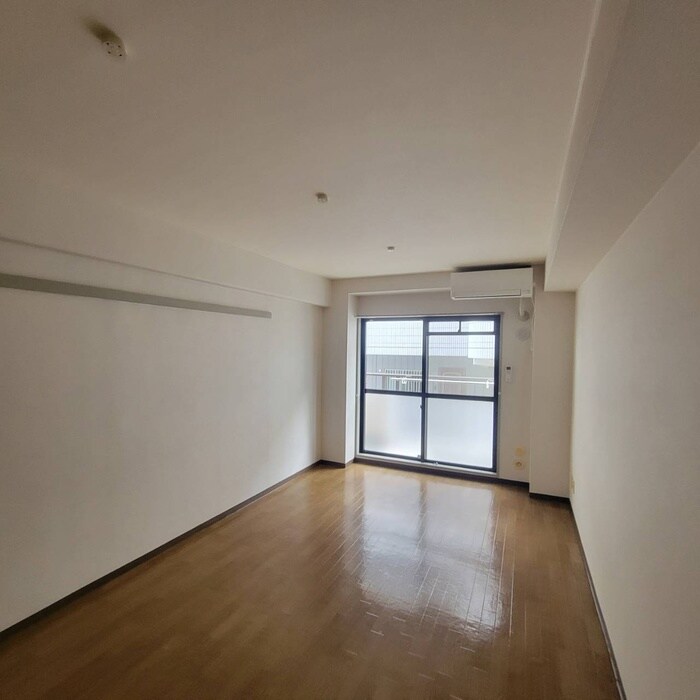 物件内観写真5　(居室)