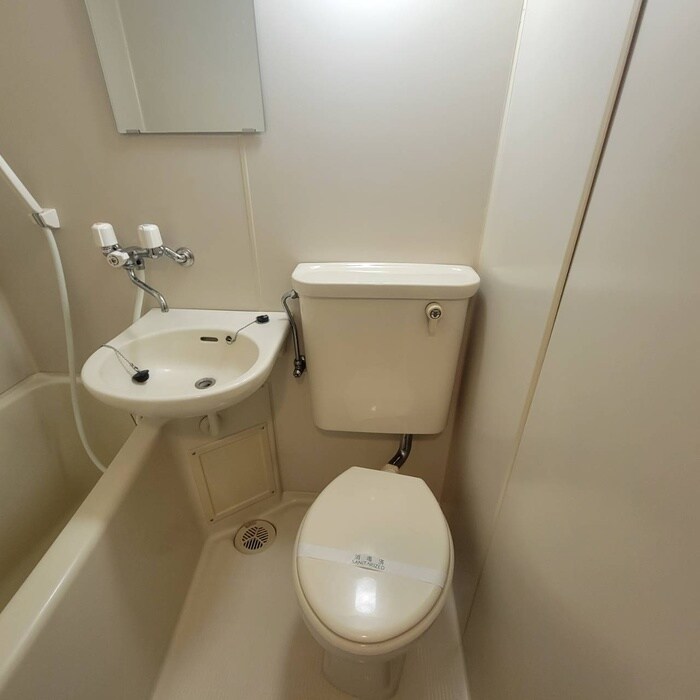 物件内観写真11　(トイレ)