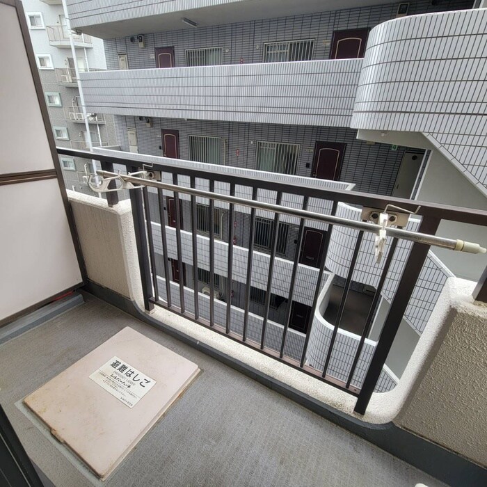 物件内観写真17　(ベランダ・バルコニー)