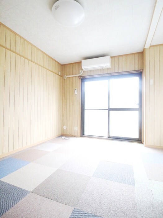 物件内観写真7　(居室)