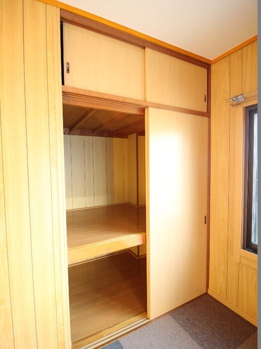 物件内観写真9　(収納)