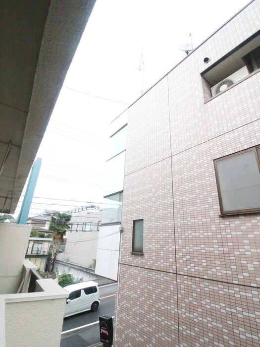 物件内観写真21　(室内からの展望)